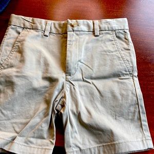 Vineyard Vines Boys Size 5 Khaki Shorts
